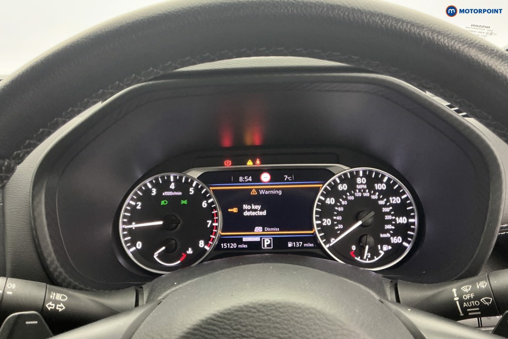 Nissan Juke N-Connecta Automatic Petrol SUV - Stock Number (1600901) - 11th supplementary image