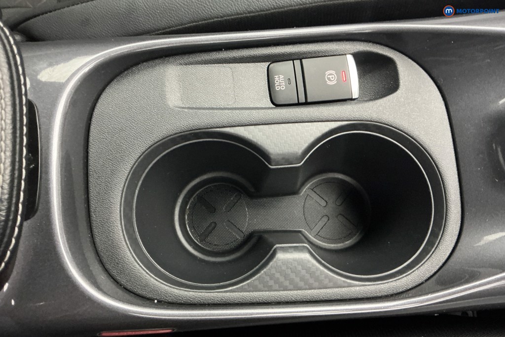 Nissan Juke N-Connecta Automatic Petrol SUV - Stock Number (1600901) - 19th supplementary image