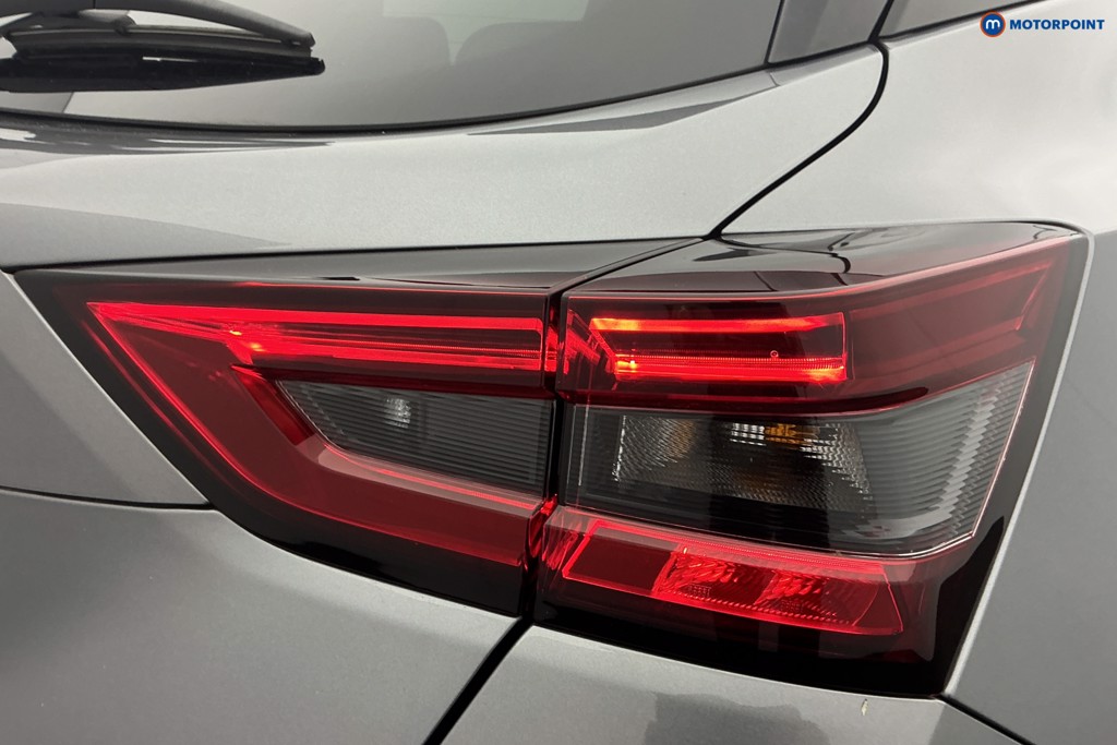 Nissan Juke N-Connecta Automatic Petrol SUV - Stock Number (1600901) - 35th supplementary image