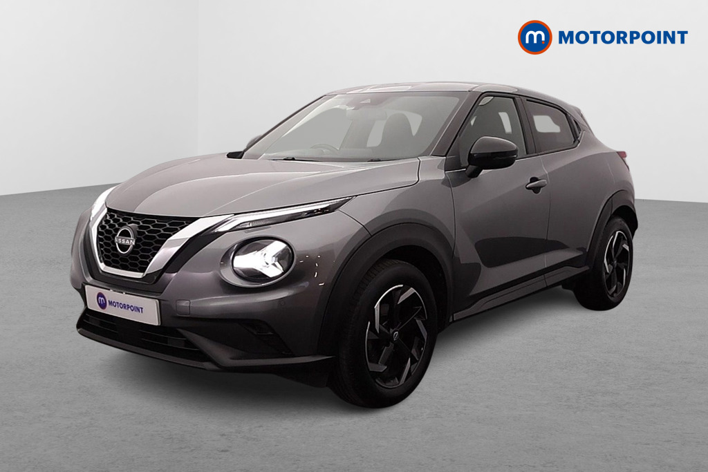 Nissan Juke N-Connecta Automatic Petrol SUV - Stock Number (1600901) - Passenger side front corner