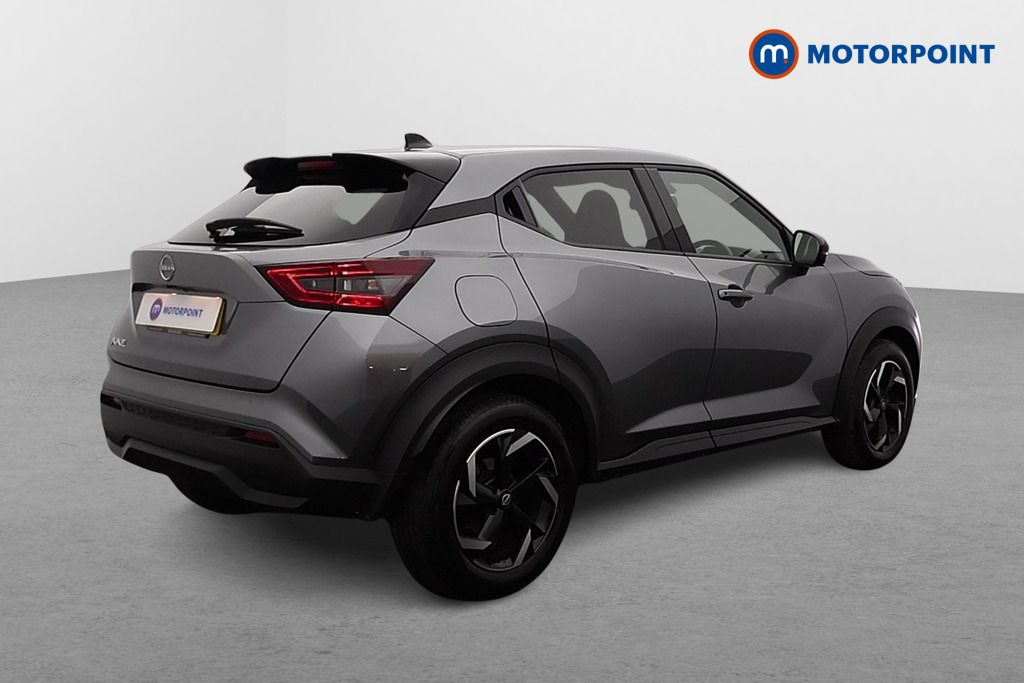 Nissan Juke N-Connecta Automatic Petrol SUV - Stock Number (1600901) - Drivers side rear corner