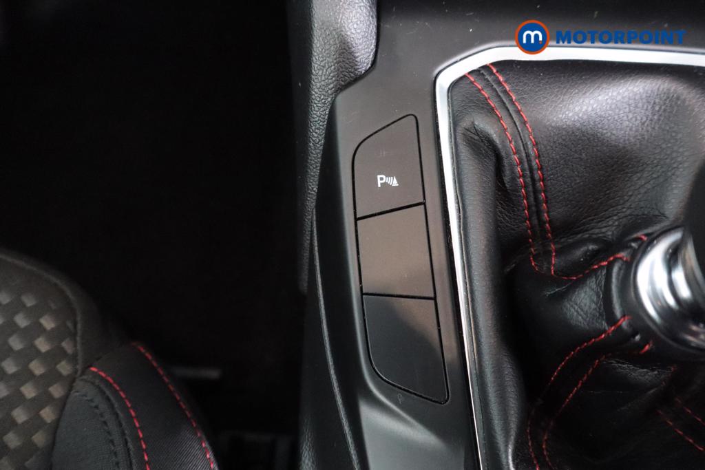 Ford Focus St-Line Edition Manual Petrol Hatchback - Stock Number (1601038) - 6th supplementary image