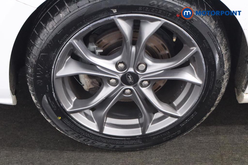 Ford Focus St-Line Edition Manual Petrol Hatchback - Stock Number (1601038) - 18th supplementary image