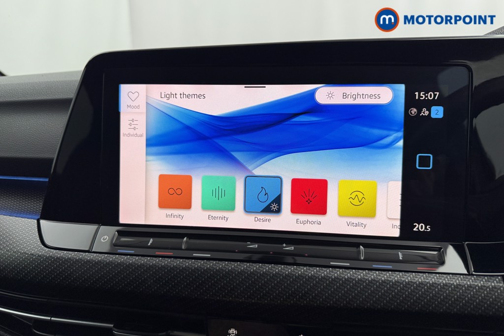 Volkswagen Golf R-Line Manual Petrol Hatchback - Stock Number (1601068) - 13th supplementary image