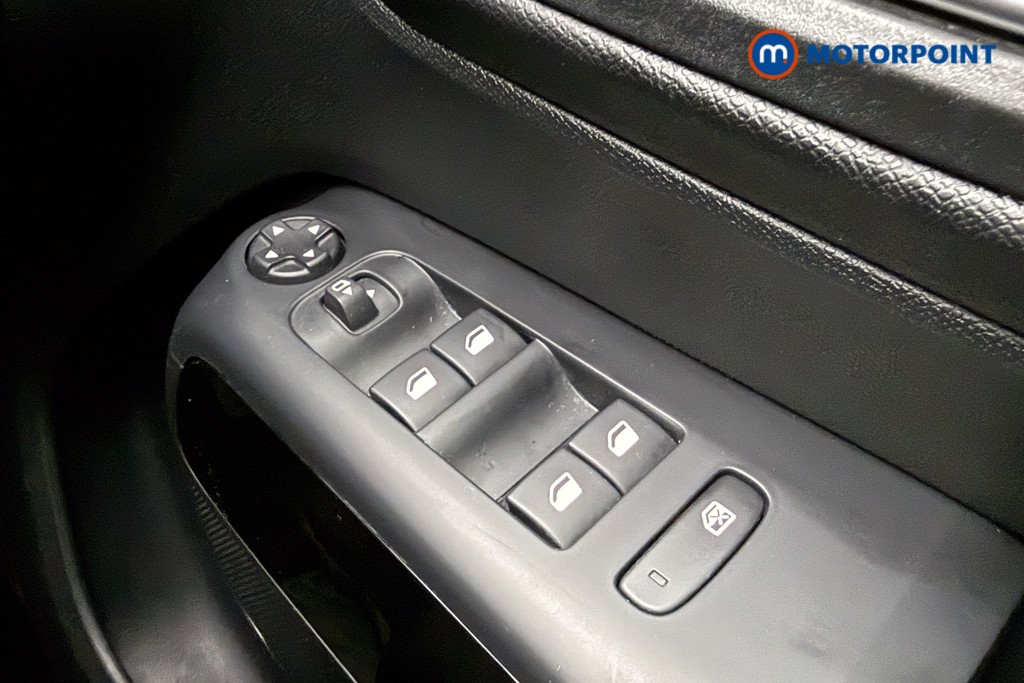 Citroen C5 Aircross MAX Manual Petrol SUV - Stock Number (1601112) - 18th supplementary image