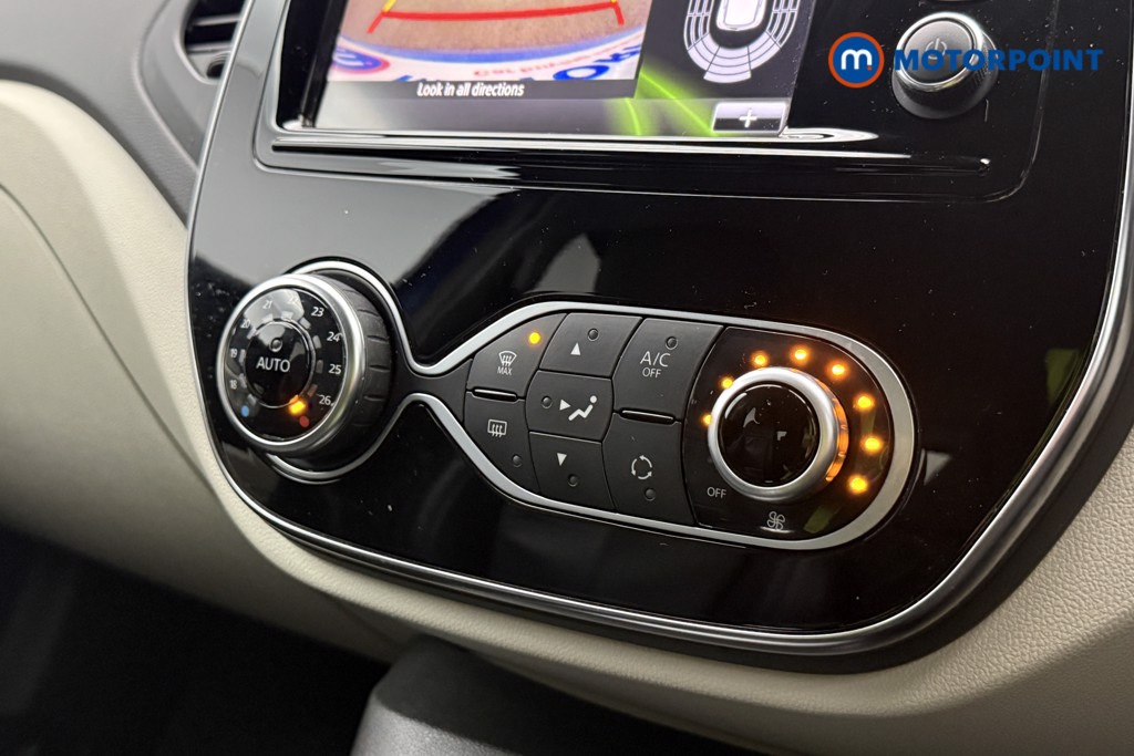 Renault Captur Gt Line Manual Petrol SUV - Stock Number (1601671) - 13th supplementary image