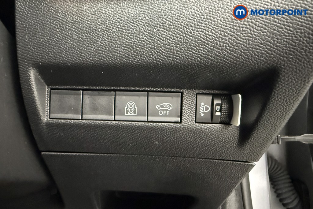 Peugeot 208 Allure Manual Petrol Hatchback - Stock Number (1603060) - 16th supplementary image