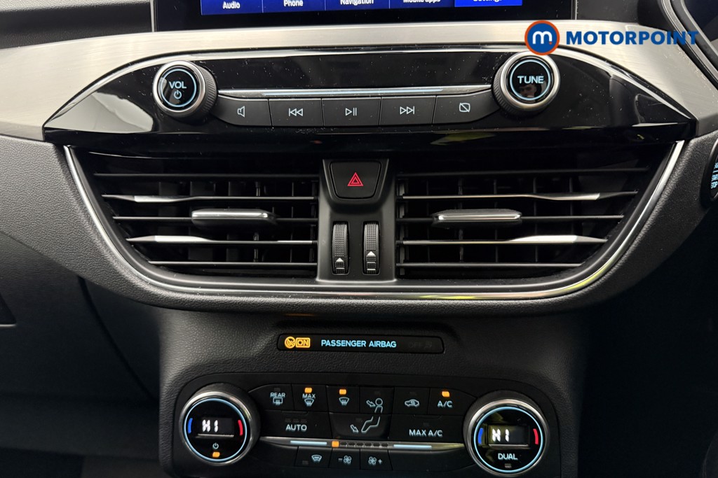 Ford Kuga Titanium Edition Manual Petrol SUV - Stock Number (1604029) - 9th supplementary image