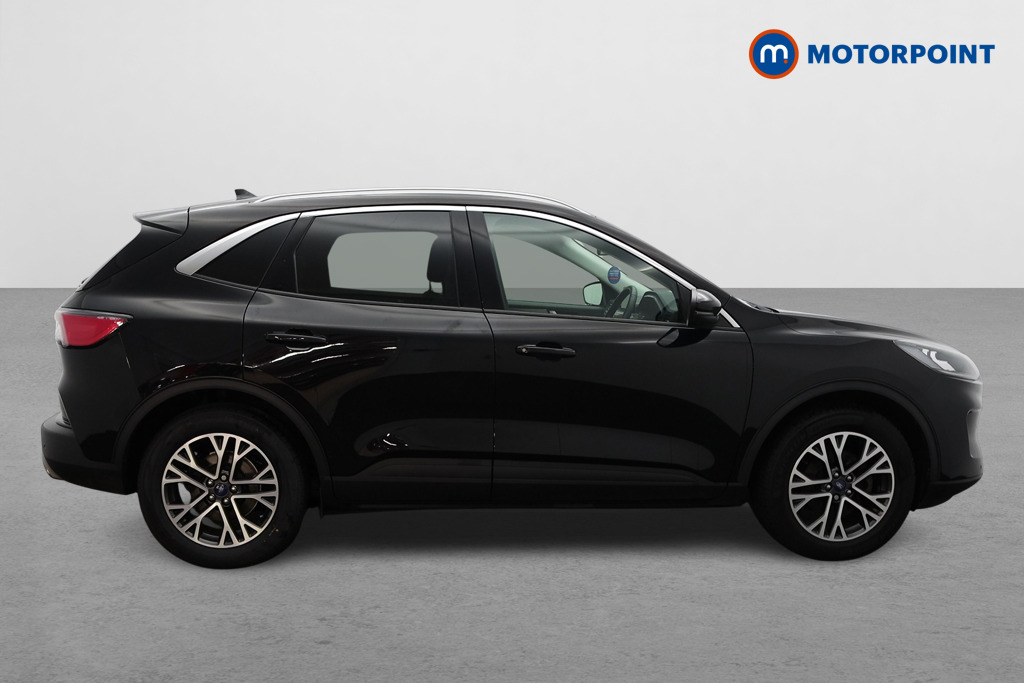 Ford Kuga Titanium Edition Manual Petrol SUV - Stock Number (1604029) - Drivers side
