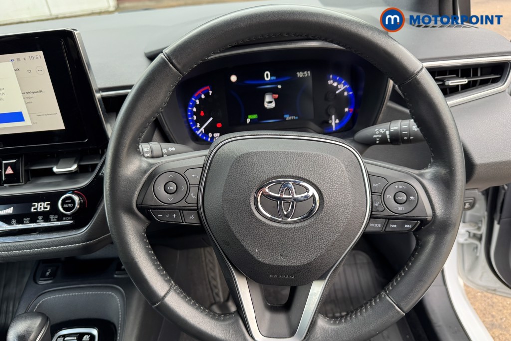 Toyota Corolla Design Automatic Petrol-Electric Hybrid Hatchback - Stock Number (1604186) - 10th supplementary image