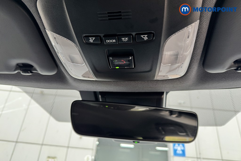 Toyota Corolla Design Automatic Petrol-Electric Hybrid Hatchback - Stock Number (1604186) - 19th supplementary image