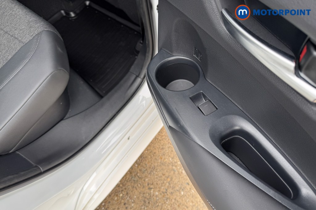 Toyota Corolla Design Automatic Petrol-Electric Hybrid Hatchback - Stock Number (1604186) - 23rd supplementary image