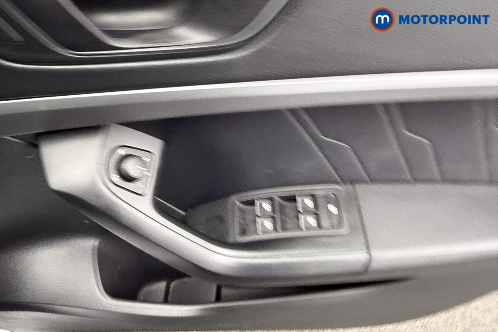 Seat Ateca FR Manual Petrol SUV - Stock Number (1604662) - 17th supplementary image