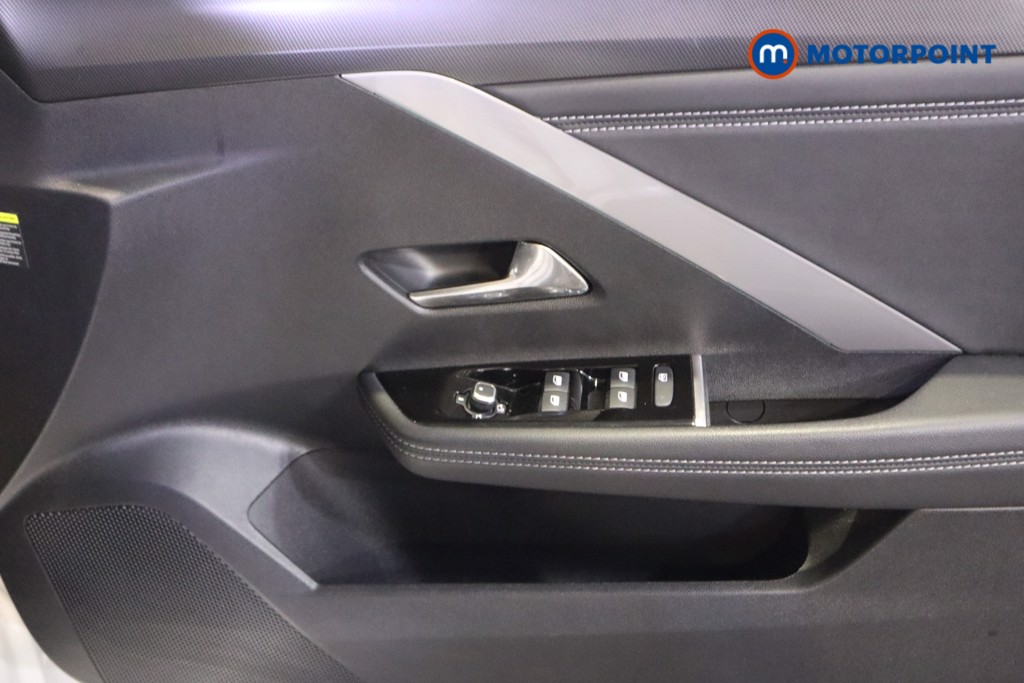 Vauxhall Astra GS Manual Petrol Hatchback - Stock Number (1604825) - 13th supplementary image