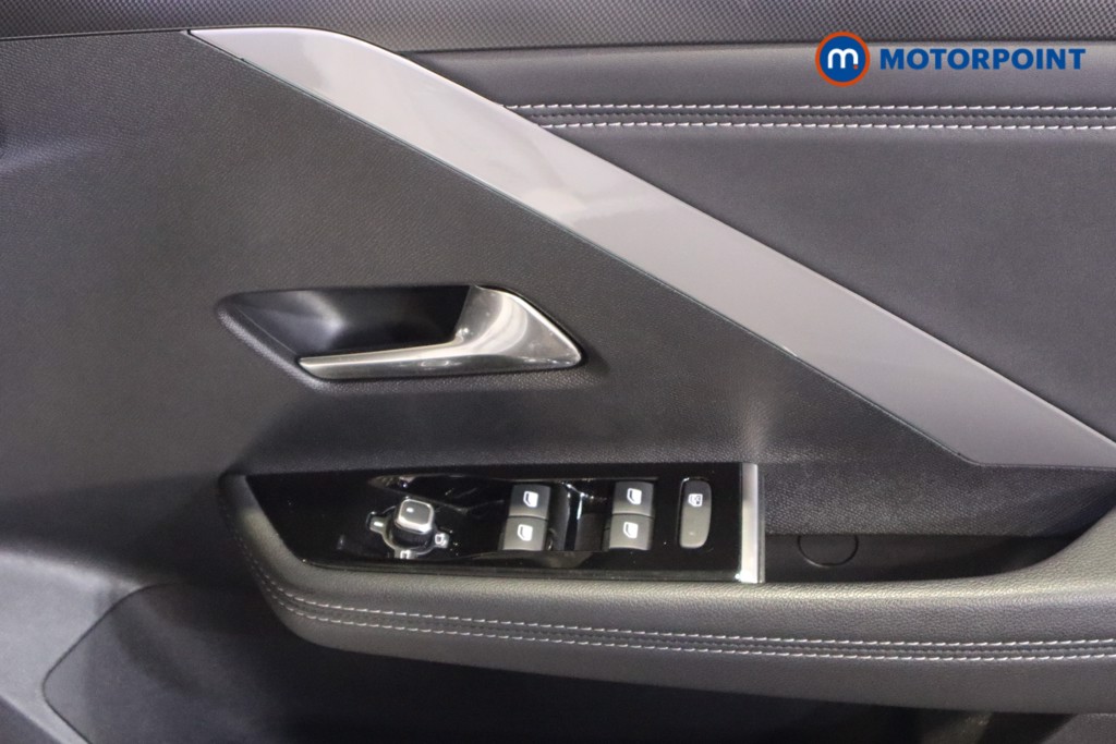 Vauxhall Astra GS Manual Petrol Hatchback - Stock Number (1604825) - 14th supplementary image