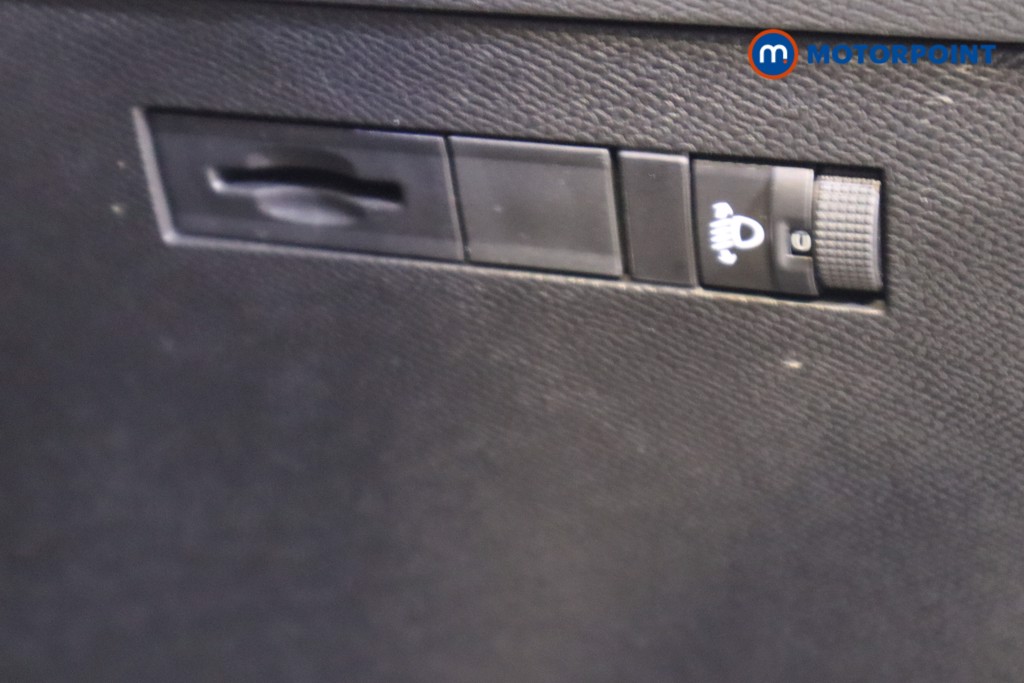 Vauxhall Astra GS Manual Petrol Hatchback - Stock Number (1604825) - 16th supplementary image