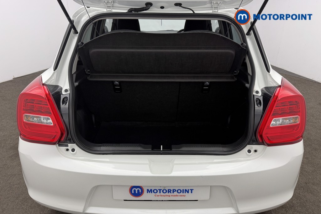 Suzuki Swift Sz-L Manual Petrol Hatchback - Stock Number (1604966) - 5th supplementary image