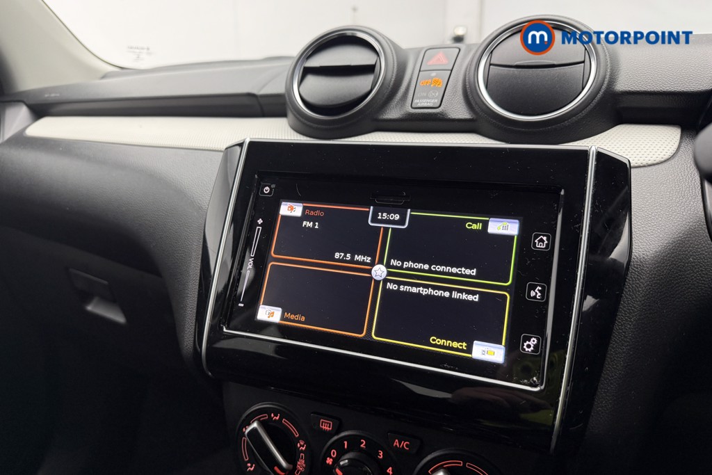 Suzuki Swift Sz-L Manual Petrol Hatchback - Stock Number (1604966) - 10th supplementary image