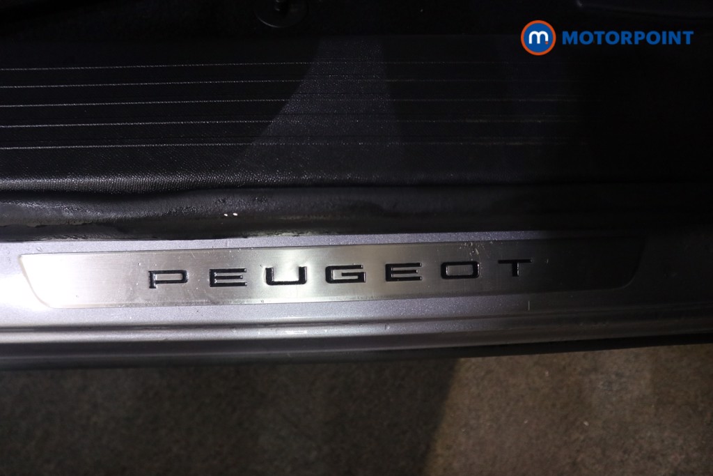 Peugeot 5008 GT Automatic Petrol SUV - Stock Number (1605011) - 16th supplementary image
