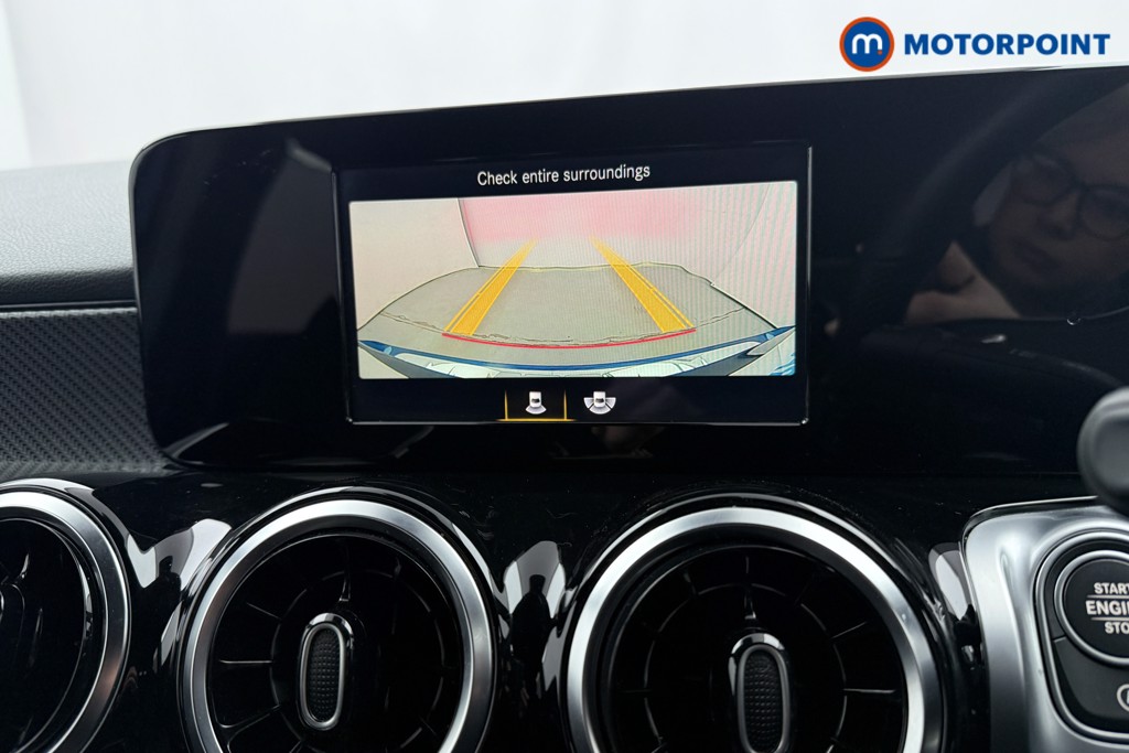 Mercedes-Benz GLB Amg Line Automatic Petrol SUV - Stock Number (1605555) - 13th supplementary image