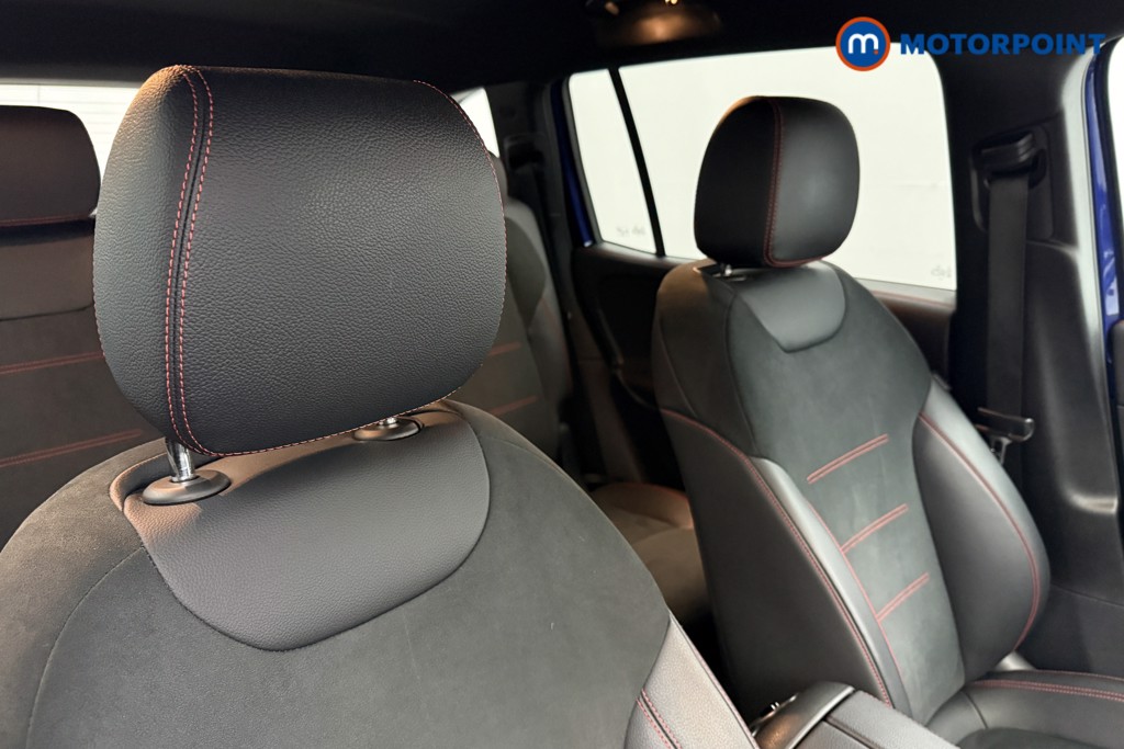 Mercedes-Benz GLB Amg Line Automatic Petrol SUV - Stock Number (1605555) - 24th supplementary image