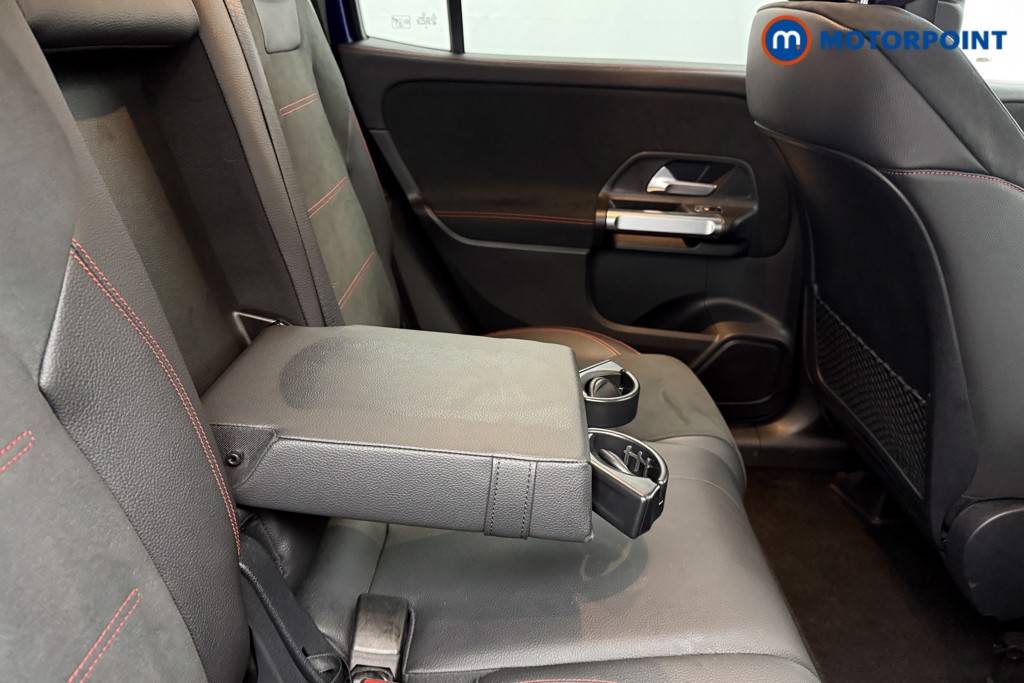 Mercedes-Benz GLB Amg Line Automatic Petrol SUV - Stock Number (1605555) - 27th supplementary image