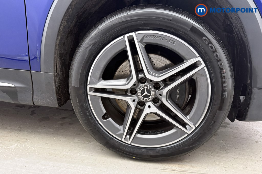 Mercedes-Benz GLB Amg Line Automatic Petrol SUV - Stock Number (1605555) - 39th supplementary image