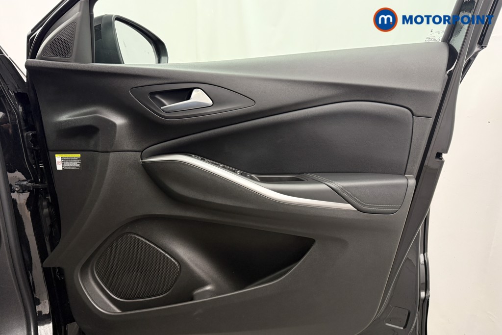 Vauxhall Grandland Ultimate Manual Petrol SUV - Stock Number (1605560) - 16th supplementary image