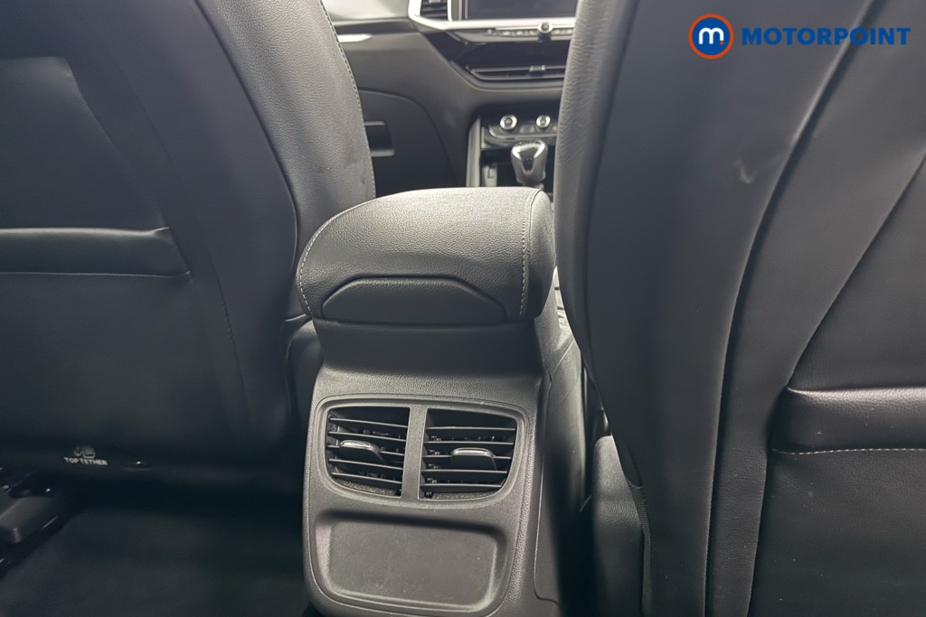 Vauxhall Grandland Ultimate Manual Petrol SUV - Stock Number (1605560) - 21st supplementary image