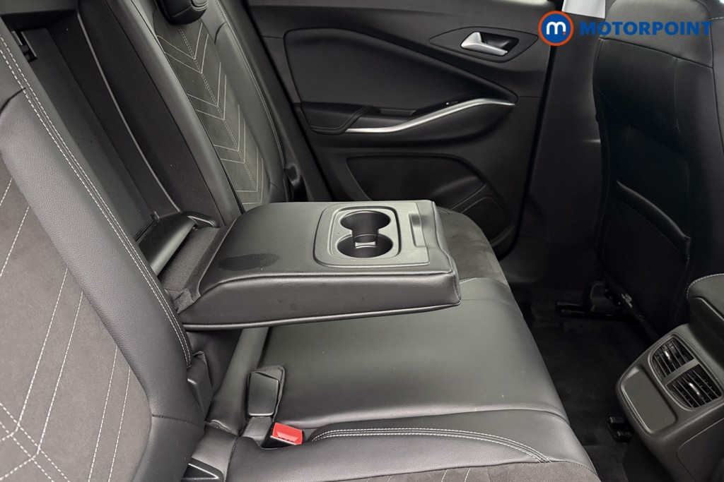 Vauxhall Grandland Ultimate Manual Petrol SUV - Stock Number (1605560) - 22nd supplementary image