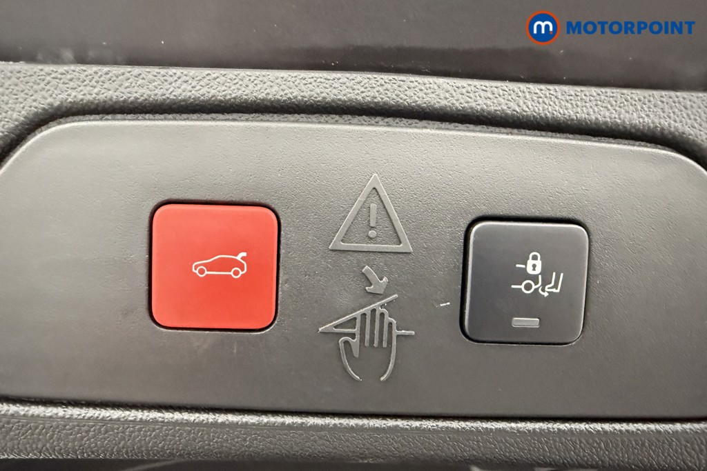 Vauxhall Grandland Ultimate Manual Petrol SUV - Stock Number (1605560) - 25th supplementary image