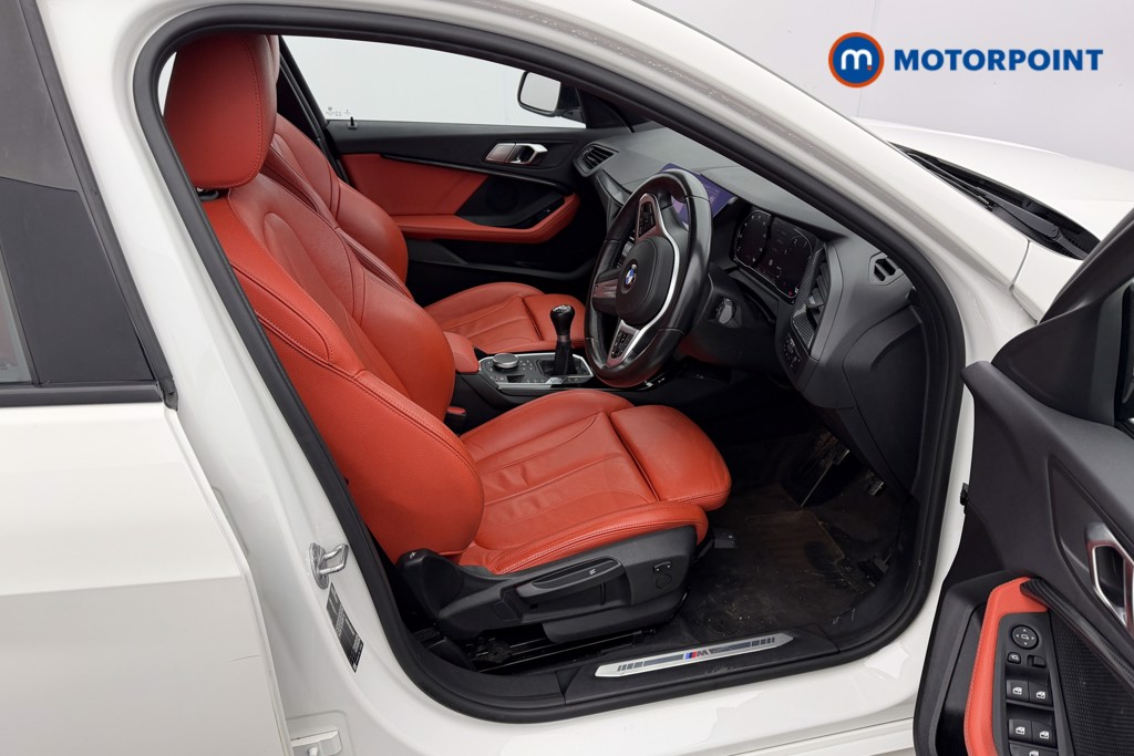 BMW 1 Series M Sport Manual Diesel Hatchback - Stock Number (1605695) - 21st supplementary image