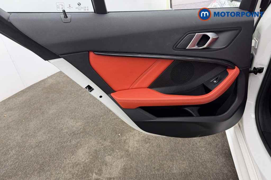 BMW 1 Series M Sport Manual Diesel Hatchback - Stock Number (1605695) - 31st supplementary image