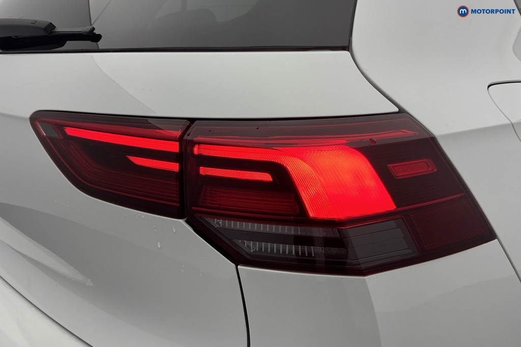 Volkswagen Golf R-Line Manual Petrol Hatchback - Stock Number (1606132) - 41st supplementary image