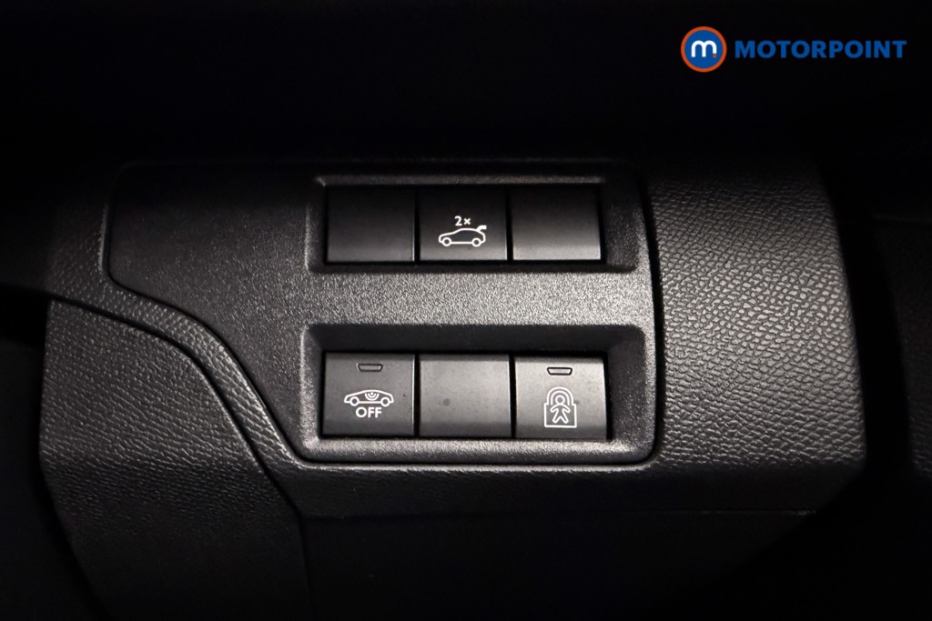 Peugeot 3008 Gt Line Premium Manual Petrol SUV - Stock Number (1606202) - 7th supplementary image