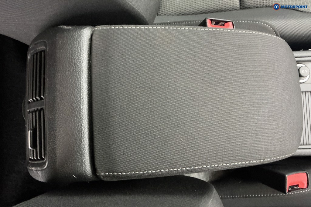 Volkswagen Golf SE Manual Diesel Hatchback - Stock Number (1606531) - 16th supplementary image