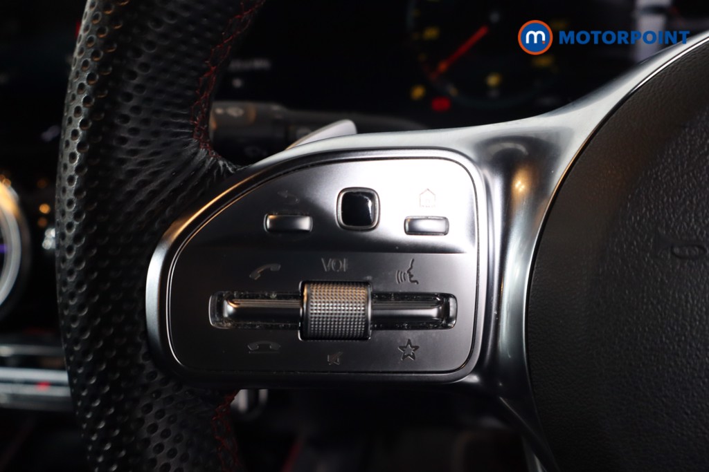 Mercedes-Benz GLB Amg Line Automatic Petrol SUV - Stock Number (1606623) - 7th supplementary image