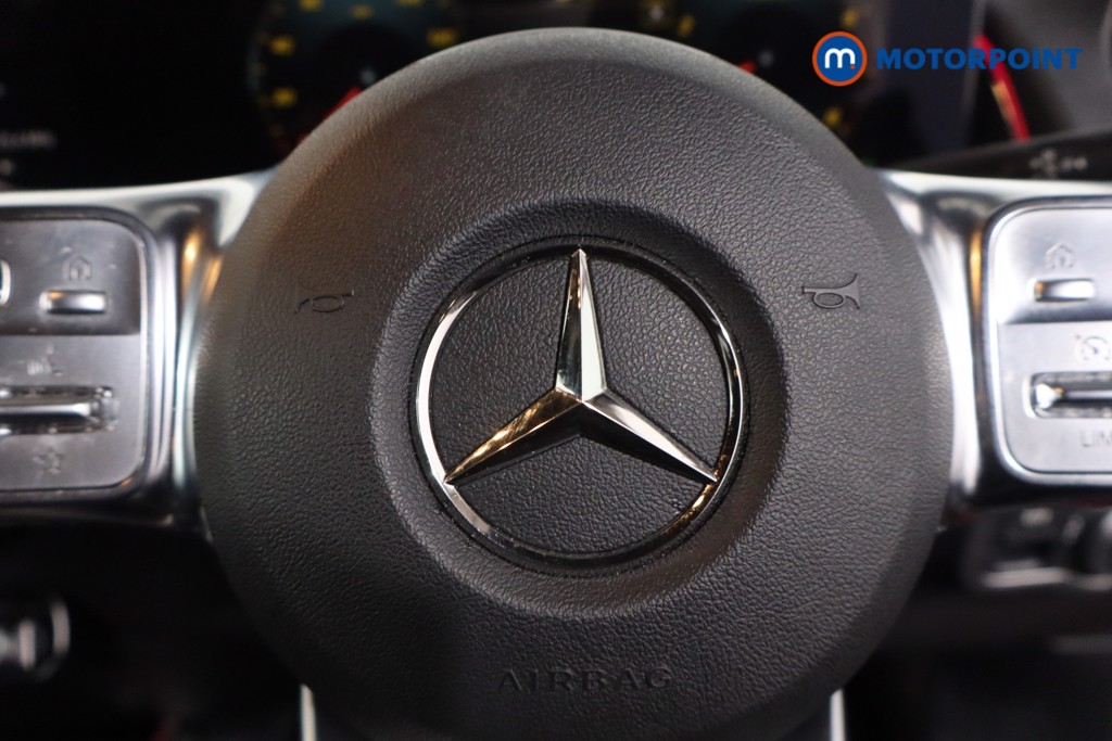 Mercedes-Benz GLB Amg Line Automatic Petrol SUV - Stock Number (1606623) - 13th supplementary image