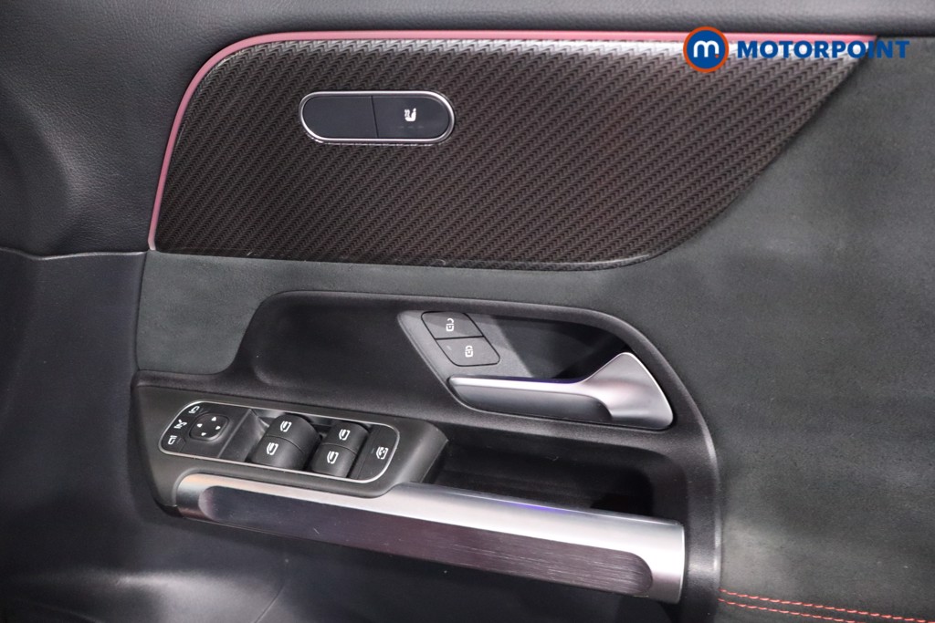 Mercedes-Benz GLB Amg Line Automatic Petrol SUV - Stock Number (1606623) - 23rd supplementary image