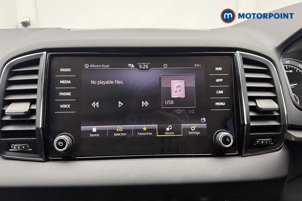 Skoda Karoq Se Drive Manual Petrol SUV - Stock Number (1607125) - 8th supplementary image