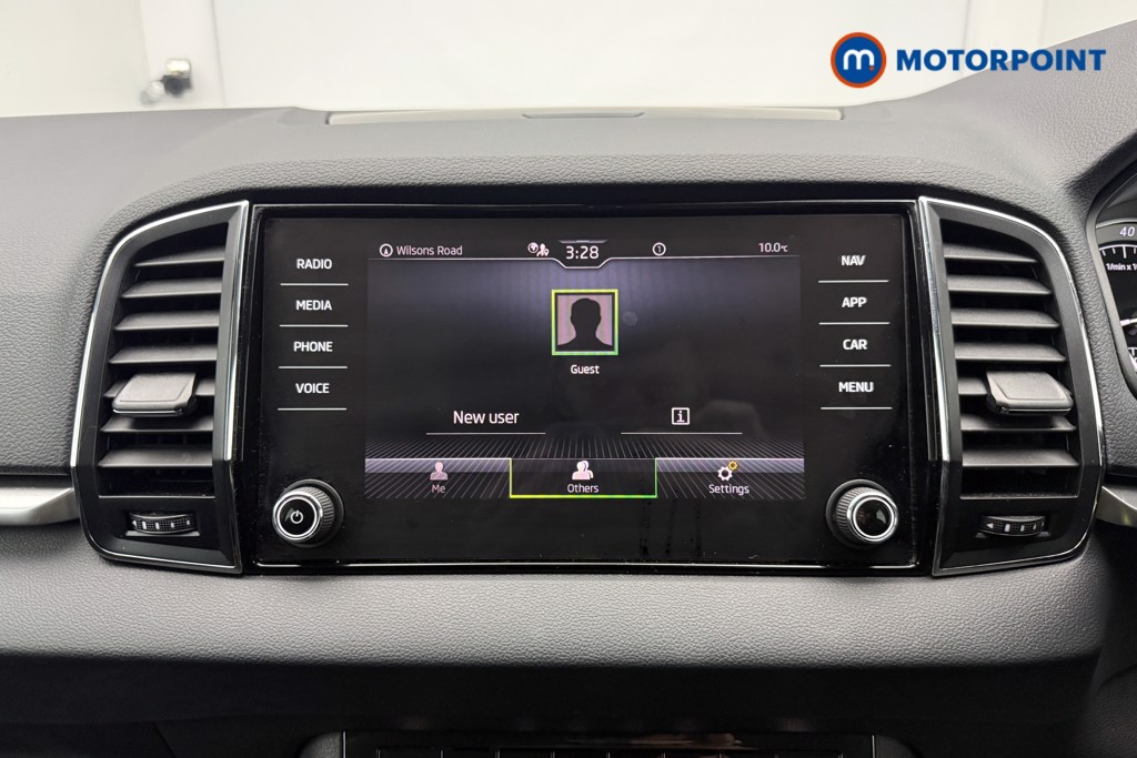 Skoda Karoq Se Drive Manual Petrol SUV - Stock Number (1607125) - 16th supplementary image