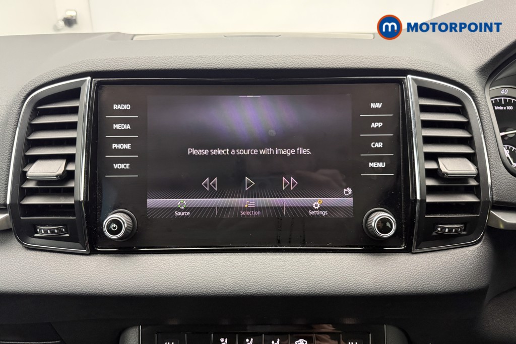 Skoda Karoq Se Drive Manual Petrol SUV - Stock Number (1607125) - 17th supplementary image