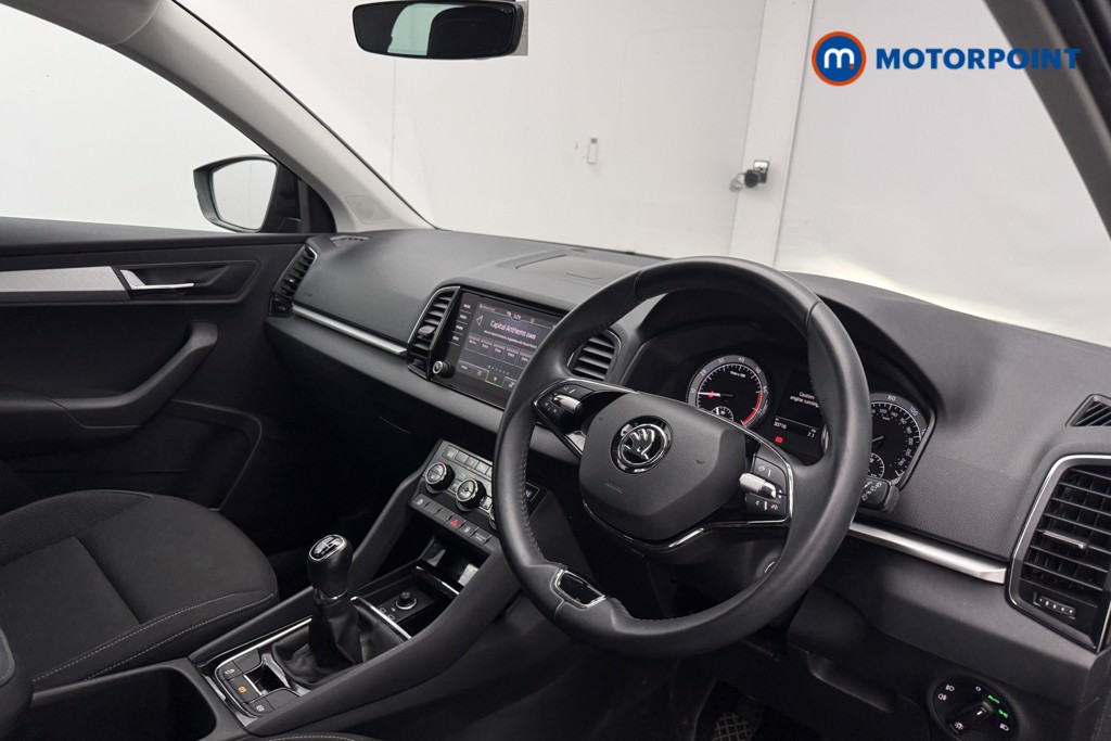Skoda Karoq Se Drive Manual Petrol SUV - Stock Number (1607125) - 32nd supplementary image