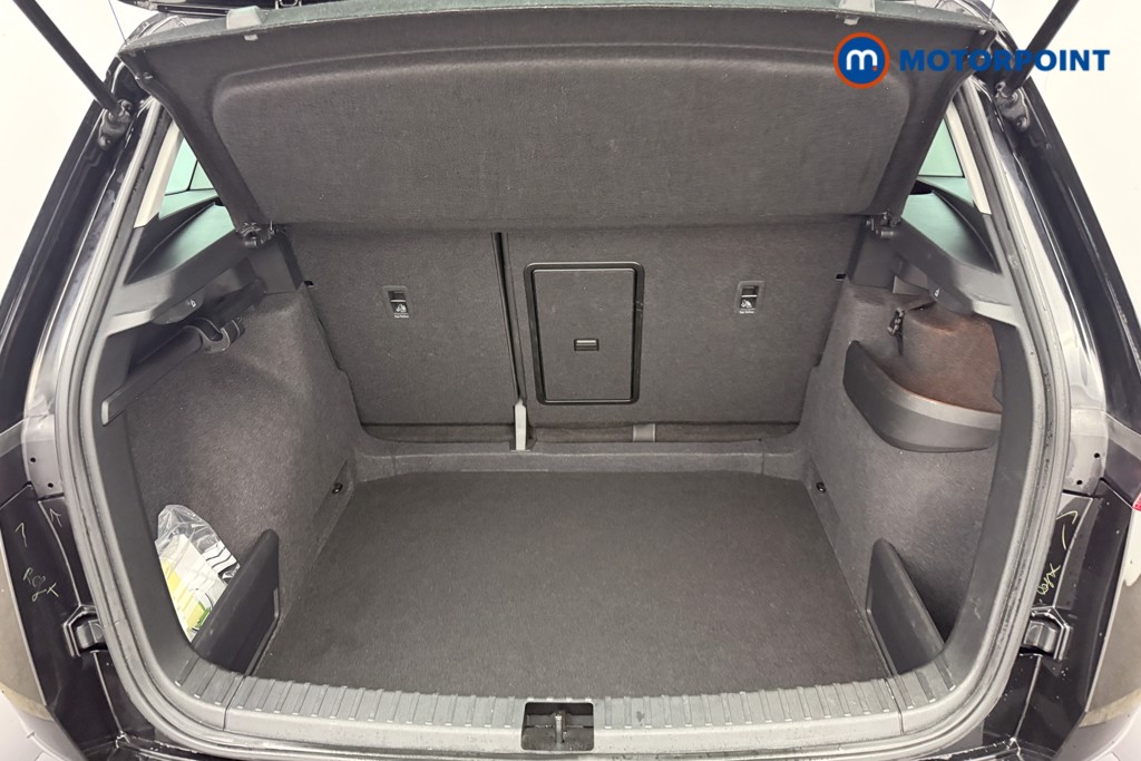 Skoda Karoq Se Drive Manual Petrol SUV - Stock Number (1607125) - 41st supplementary image