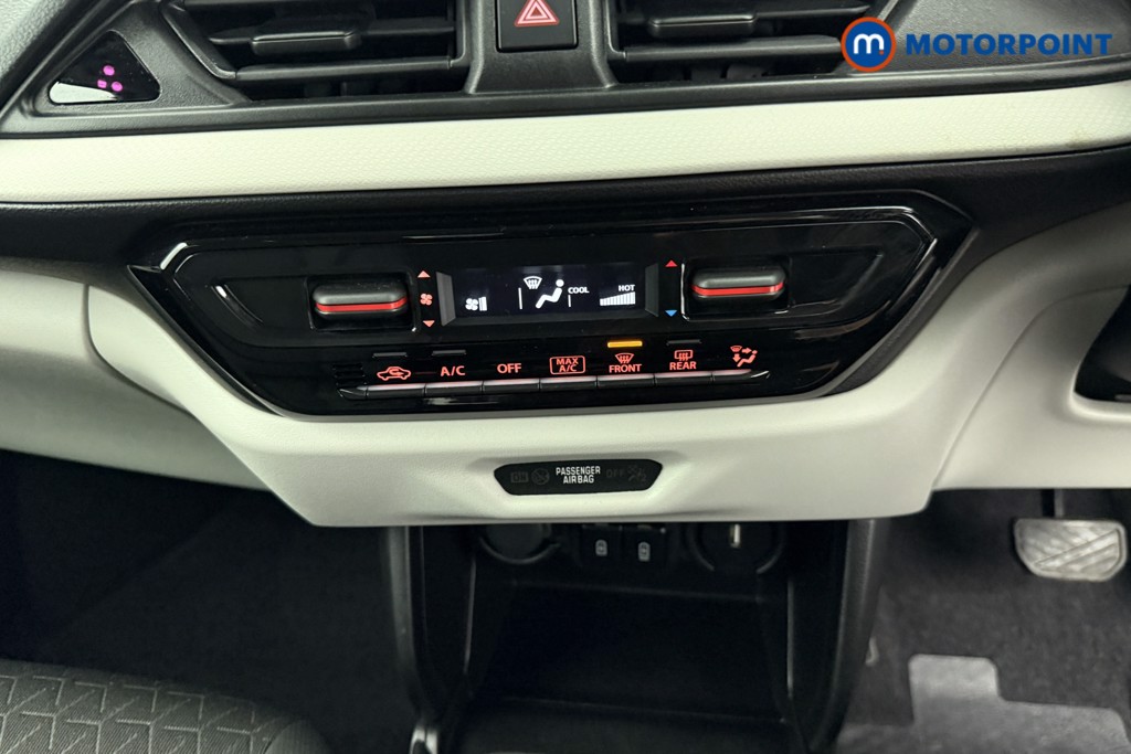 Suzuki Swift Motion Automatic Petrol Hatchback - Stock Number (1607398) - 11th supplementary image