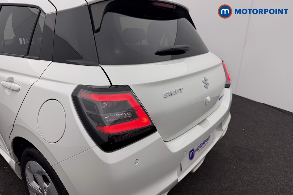 Suzuki Swift Motion Automatic Petrol Hatchback - Stock Number (1607398) - 25th supplementary image