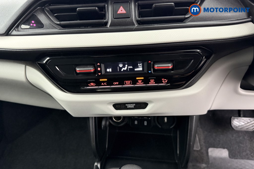 Suzuki Swift Motion Automatic Petrol Hatchback - Stock Number (1607400) - 10th supplementary image