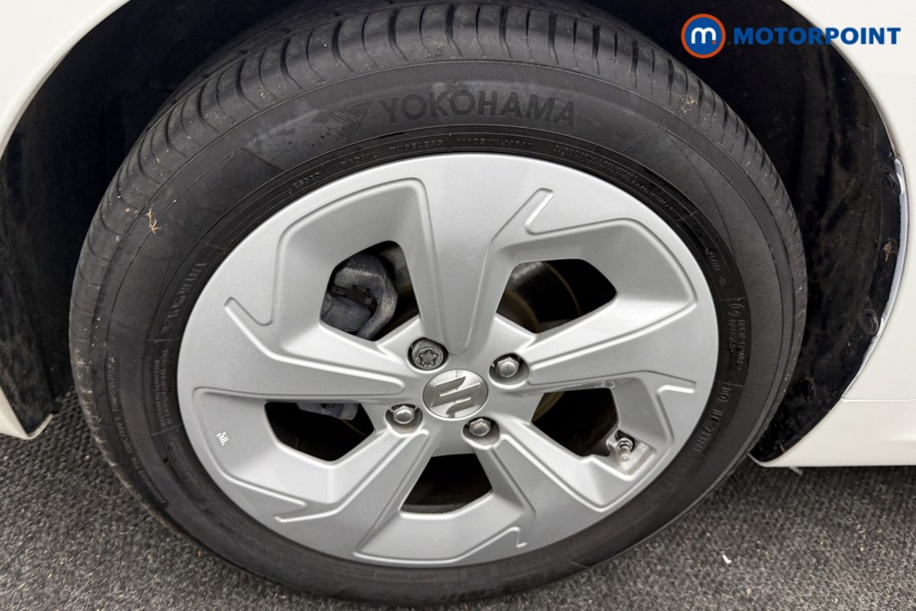 Suzuki Swift Motion Automatic Petrol Hatchback - Stock Number (1607400) - 27th supplementary image