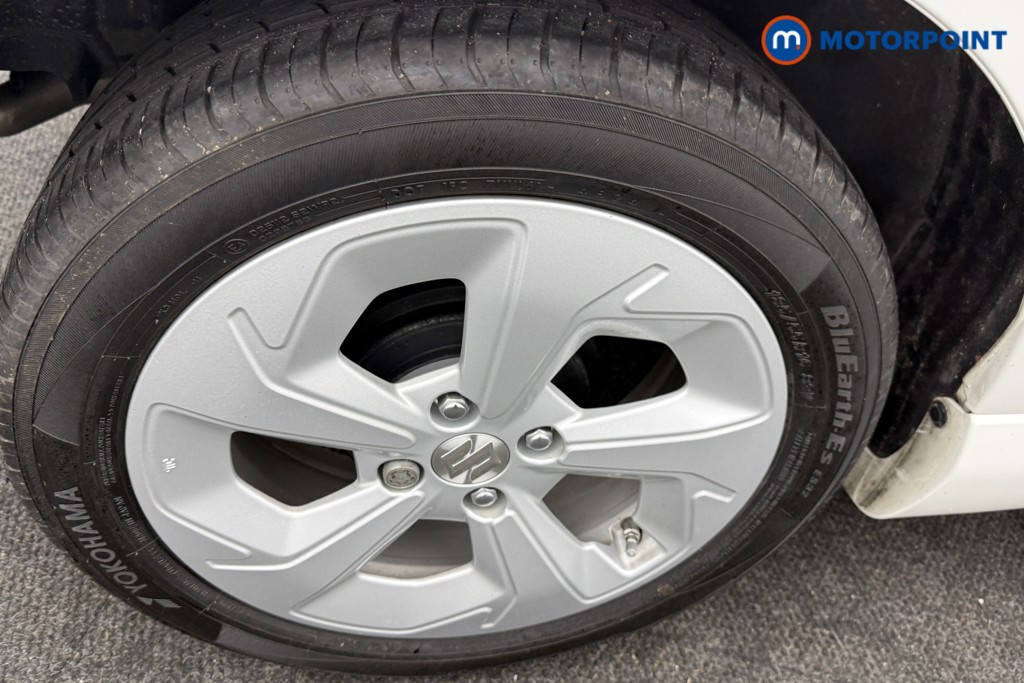 Suzuki Swift Motion Automatic Petrol Hatchback - Stock Number (1607400) - 29th supplementary image