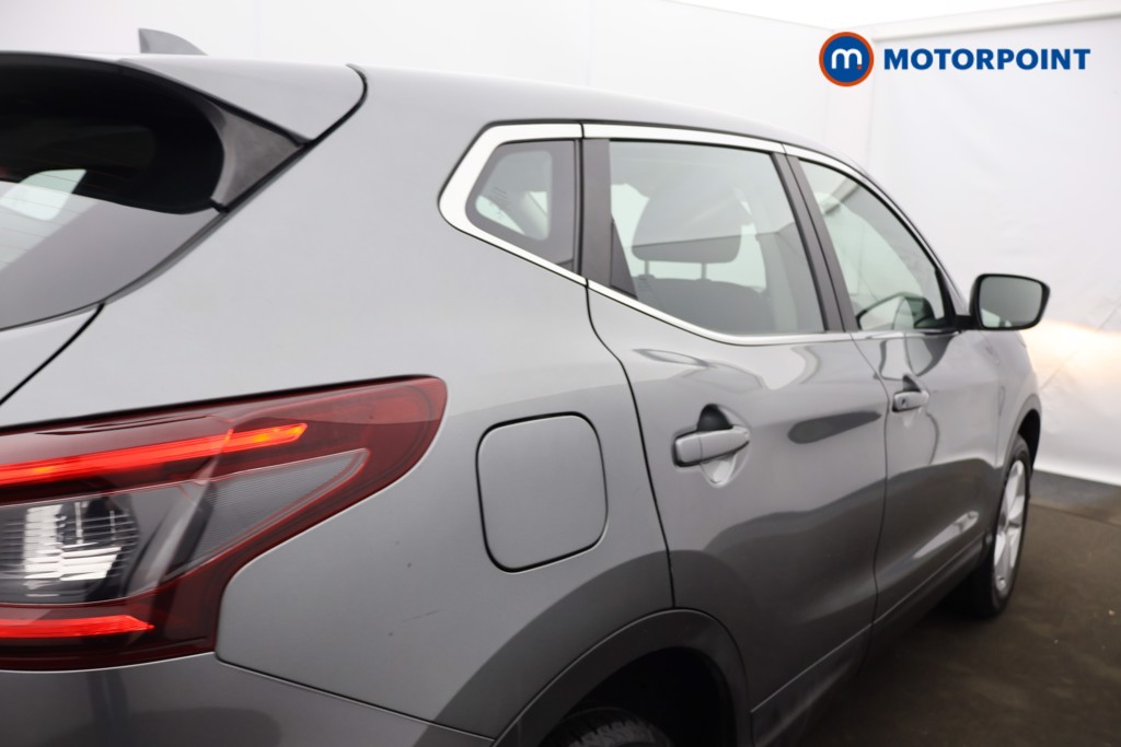 Nissan Qashqai Acenta Premium Manual Petrol SUV - Stock Number (1607592) - 22nd supplementary image